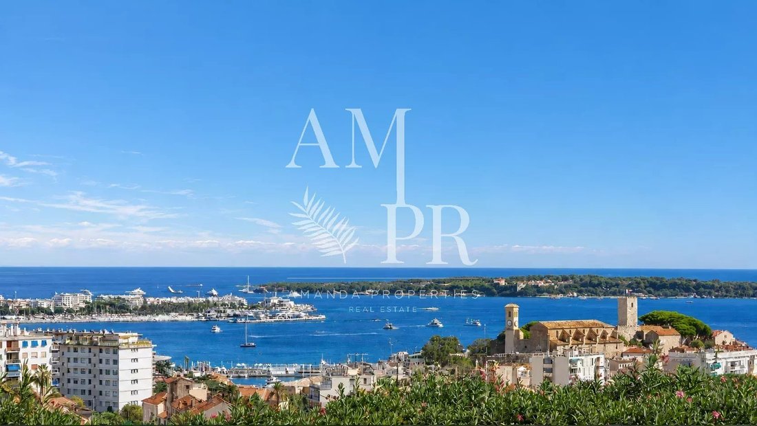 Villa in Croix des Gardes, Cannes, France 1 - 10877629