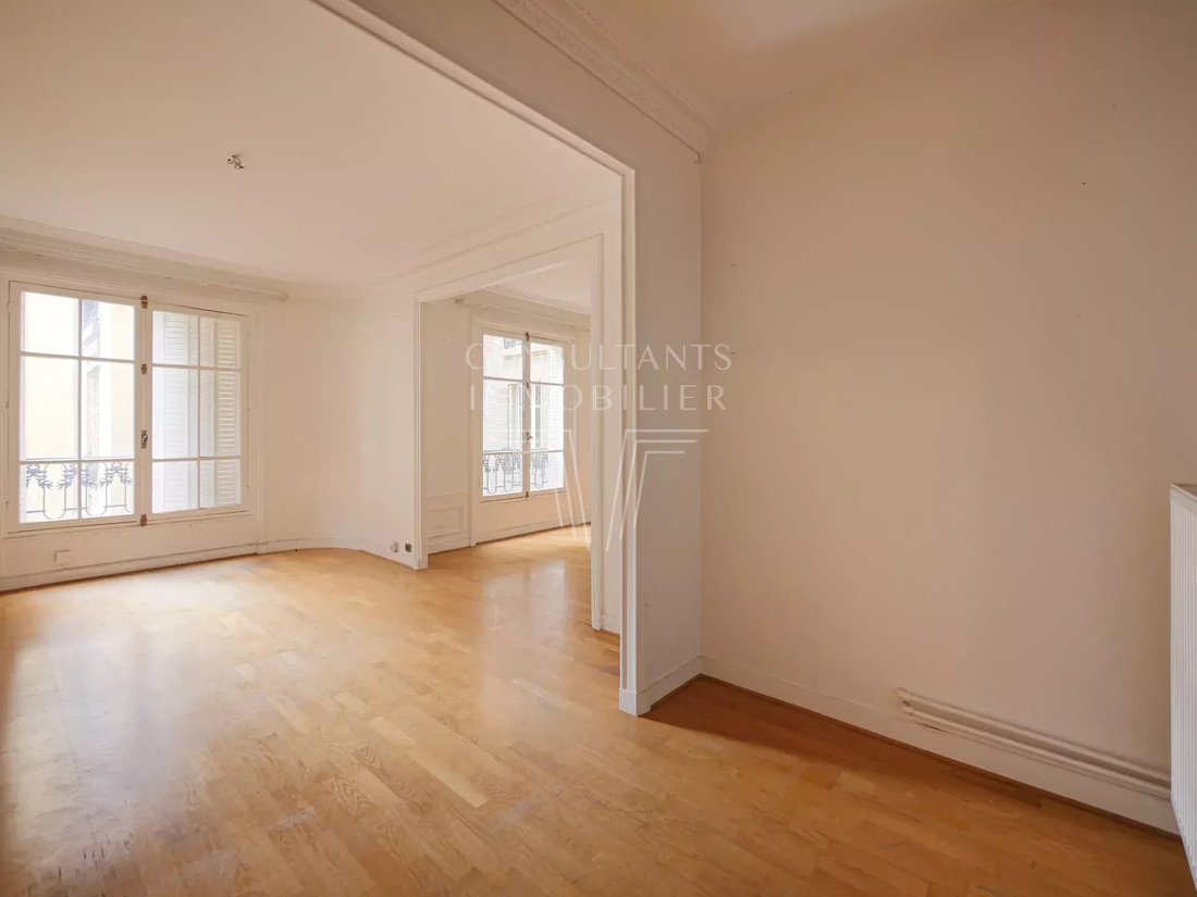 Apartment in Muette Nord, Paris 16e Arrondissement, Paris 4 - 18337335