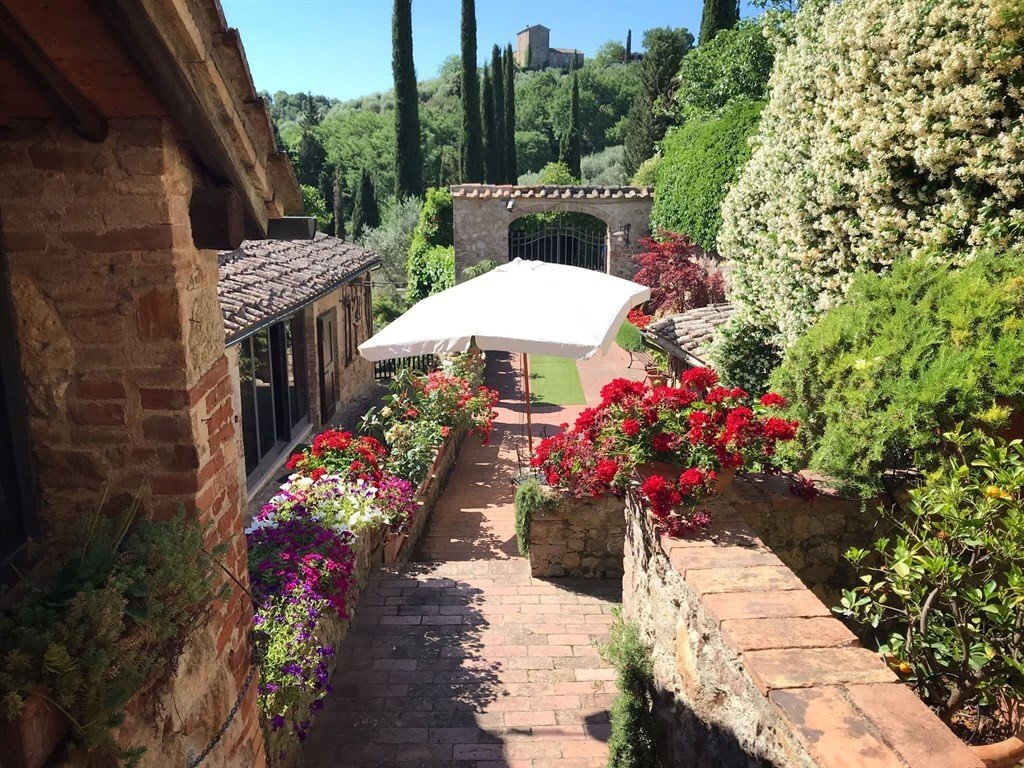 Country House in Sovicille, Tuscany, Italy 2 - 18335523
