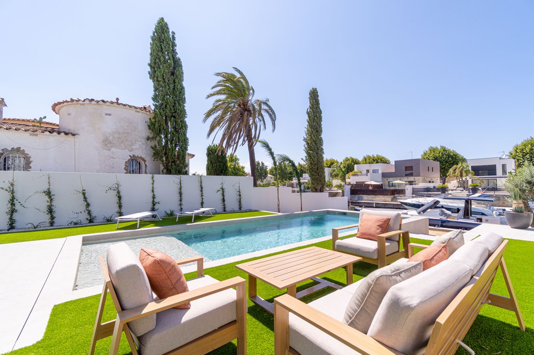 House in Empuriabrava, Catalonia, Spain 4 - 18336995