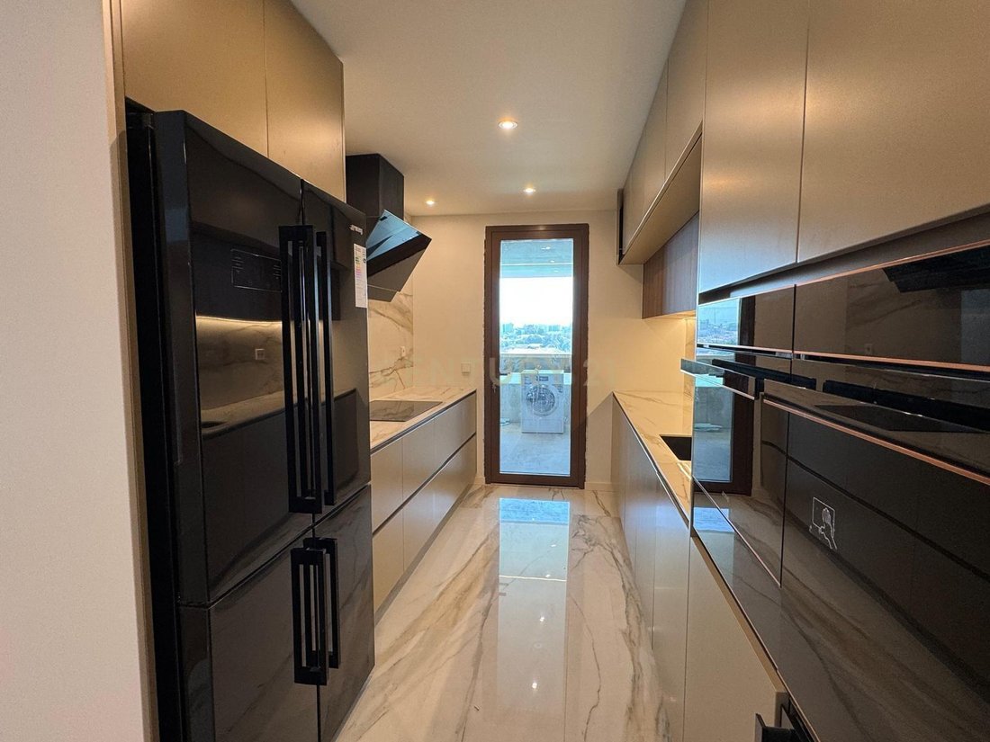 Apartment in Santa Marinha e Sao Pedro da Afurada, Porto District, Portugal 3 - 18336864