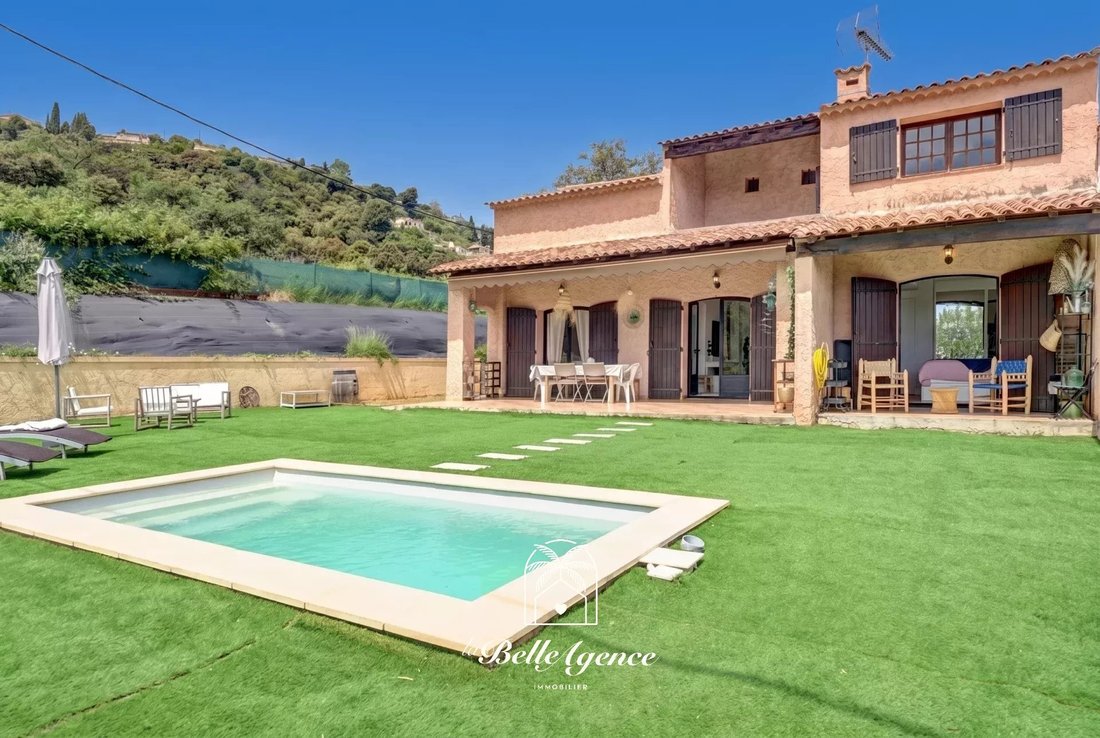 House in Saint-Laurent-du-Var, Provence-Alpes-Côte d'Azur, France 1 - 17918509