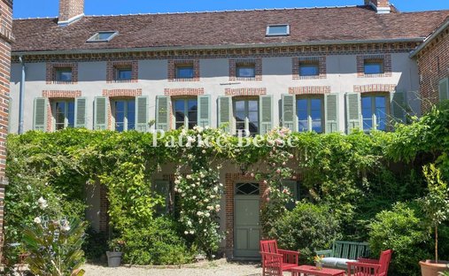 Casa a Joigny, Borgogna-Franca Contea, Francia 1