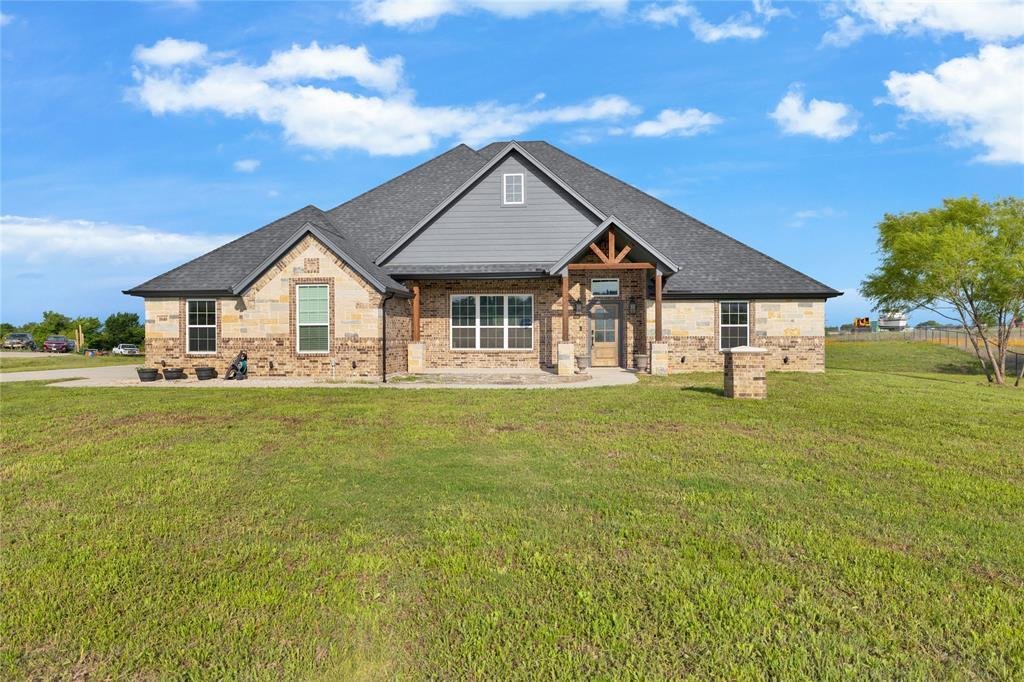 House in Weatherford, Texas, United States 1 - 18343923