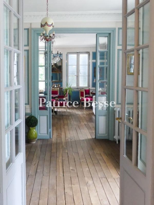 House in Auxerre, Bourgogne – Franche-Comté, France 3 - 13634011