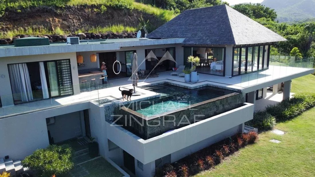 Villa in Case Noyale, Rivière Noire District, Mauritius 2 - 16538782