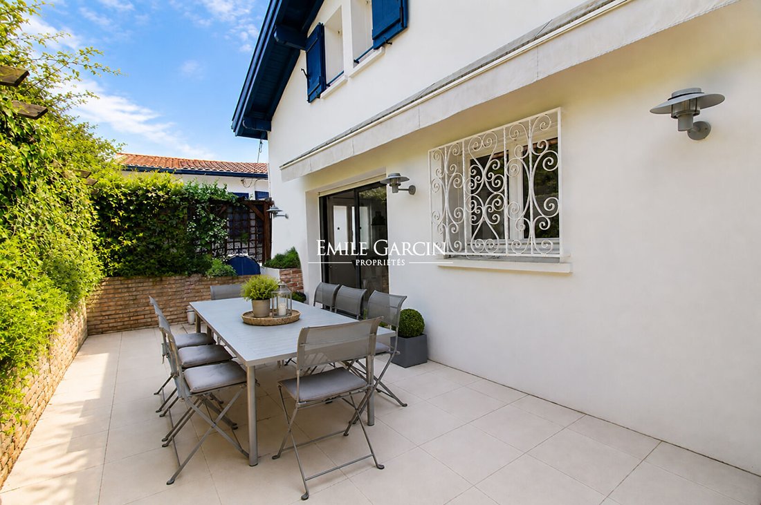 Villa in Centre Ville, Saint-Jean-de-Luz, France 1 - 18341502