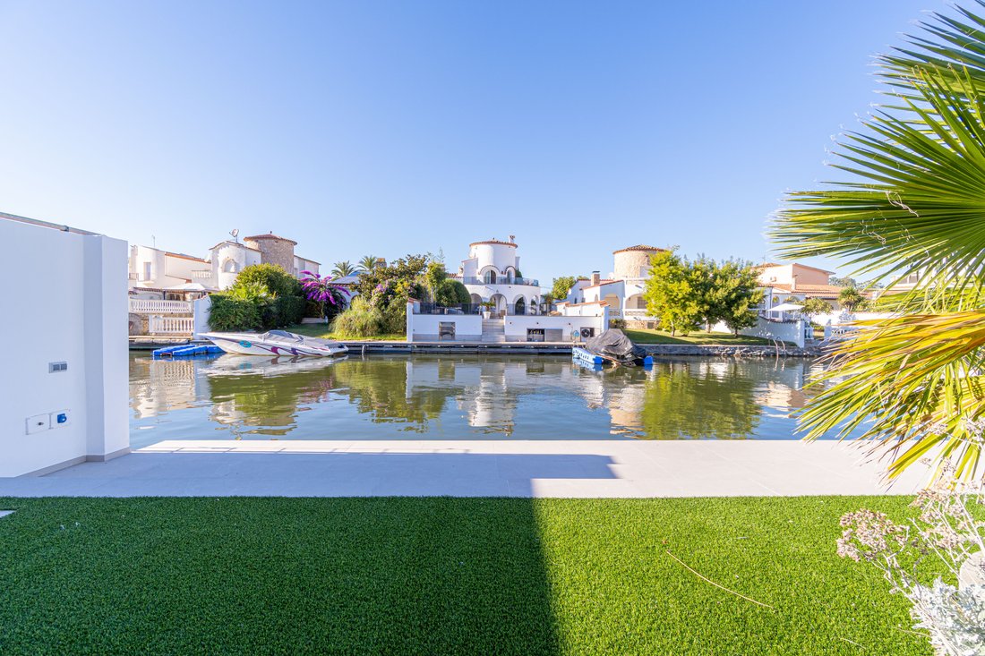 House in Empuriabrava, Catalonia, Spain 3 - 18337722