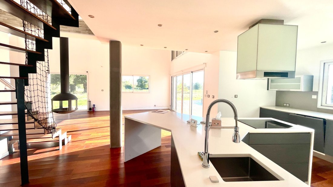 Villa in Ancenis, Ancenis-Saint-Gereon, France 4 - 18347598