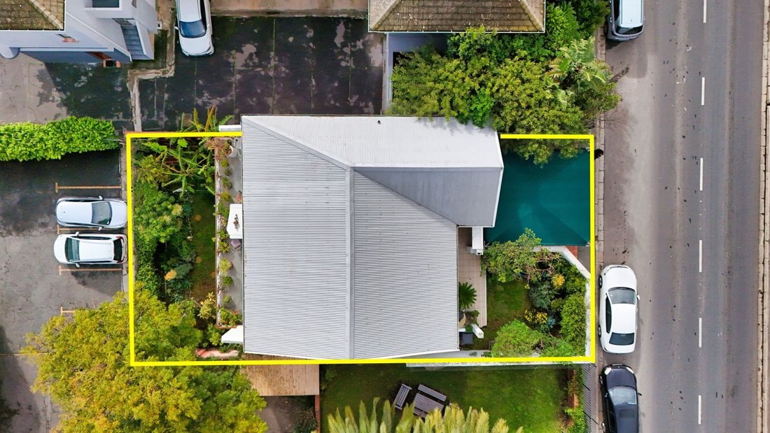 House in Sea Point, Cape Town, South Africa 4 - 18336430
