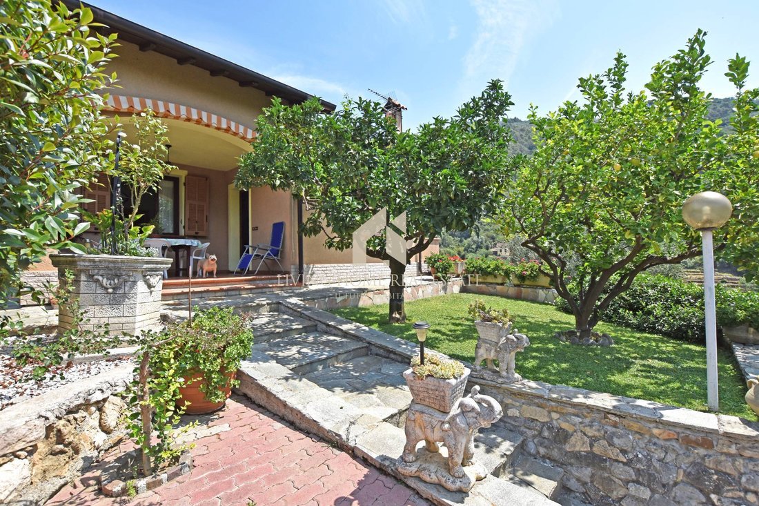 Villa in Dolceacqua, Liguria, Italy 1 - 18341655