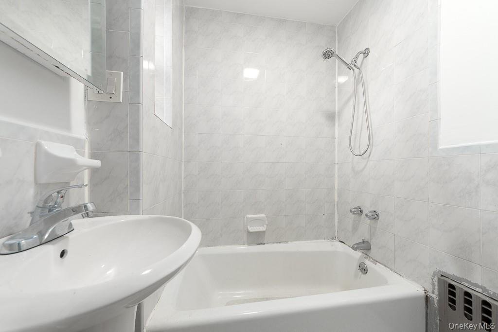Apartment in New York, New York, United States 5 - 18335008