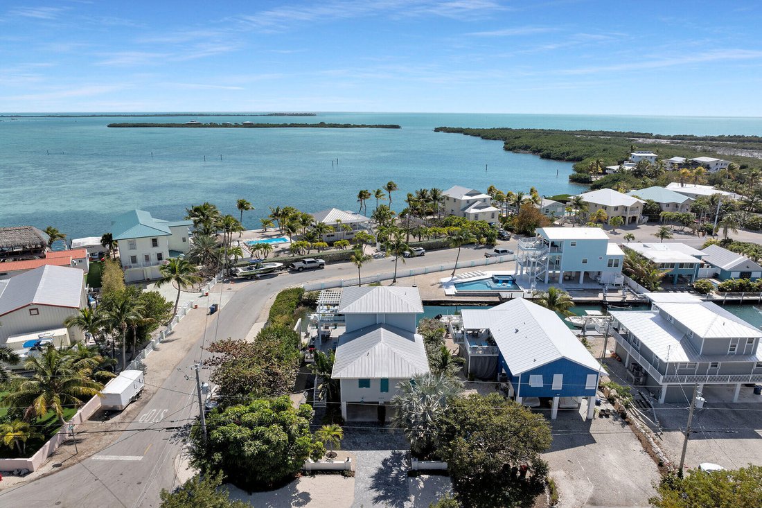 House in Big Pine Key, Florida, United States 4 - 18343836