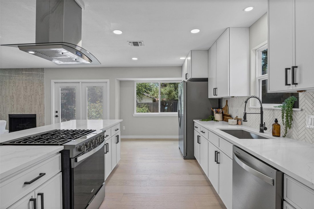 House in Austin, Texas, United States 5 - 18340599