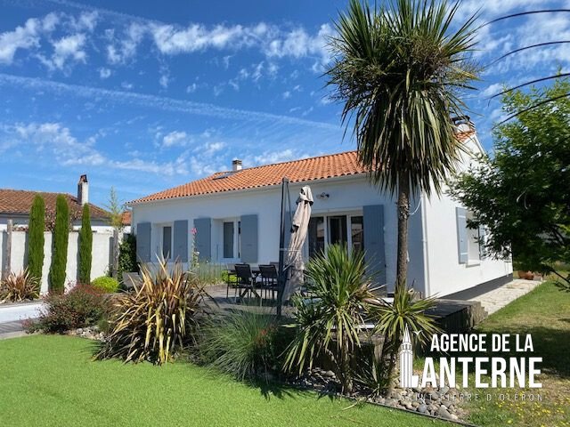 House in La Bree-les-Bains, Nouvelle-Aquitaine, France 4 - 18342001