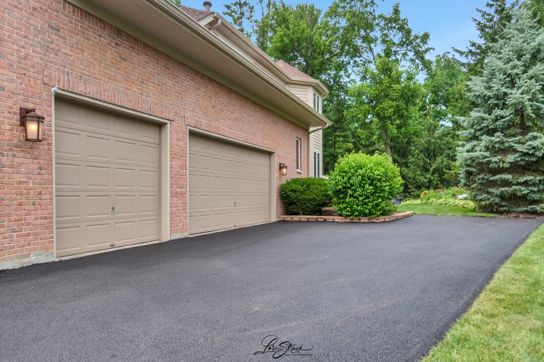 House in Palatine, Illinois, United States 3 - 18340454