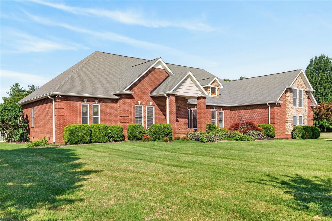 House in Clarksville, Tennessee, United States 4 - 18343993