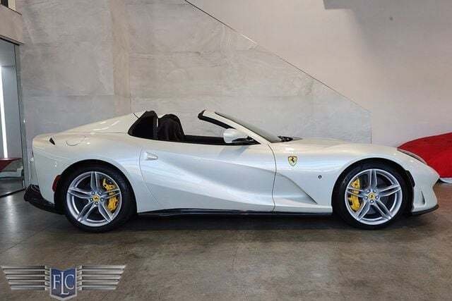 Cabriolet in Fort Lauderdale, Florida, United States 2 - 11451887