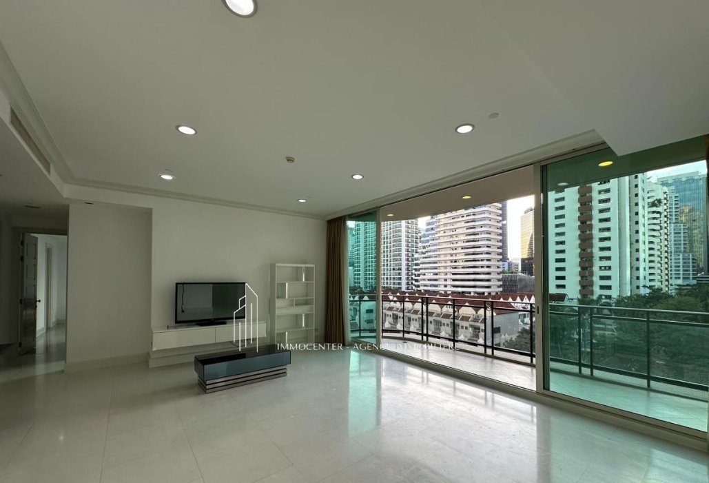 Apartment in Ban Chang Lo, Bangkok, Thailand 5 - 18341298