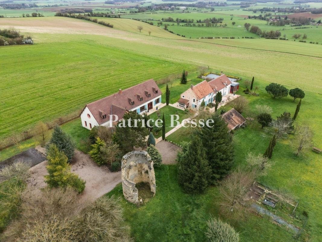 Farm Ranch in Cosne Peripherie, Cosne-Cours-sur-Loire, France 1 - 18340556