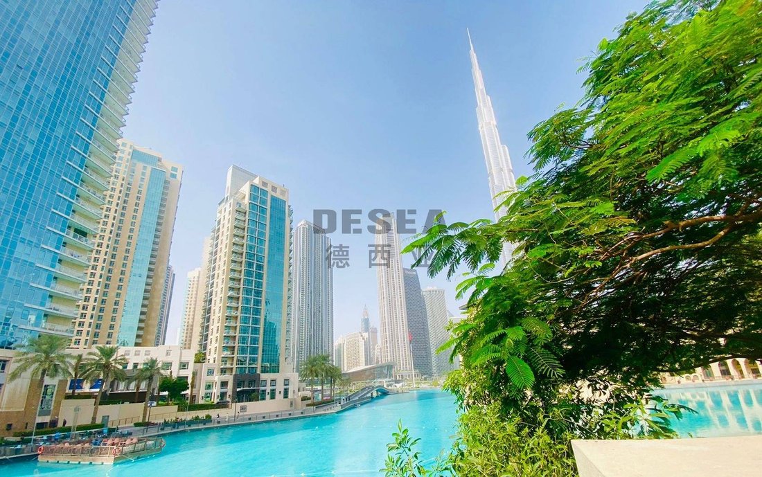 Apartment in Burj Khalifa Lake, Downtown Dubai, Dubai 1 - 18349659