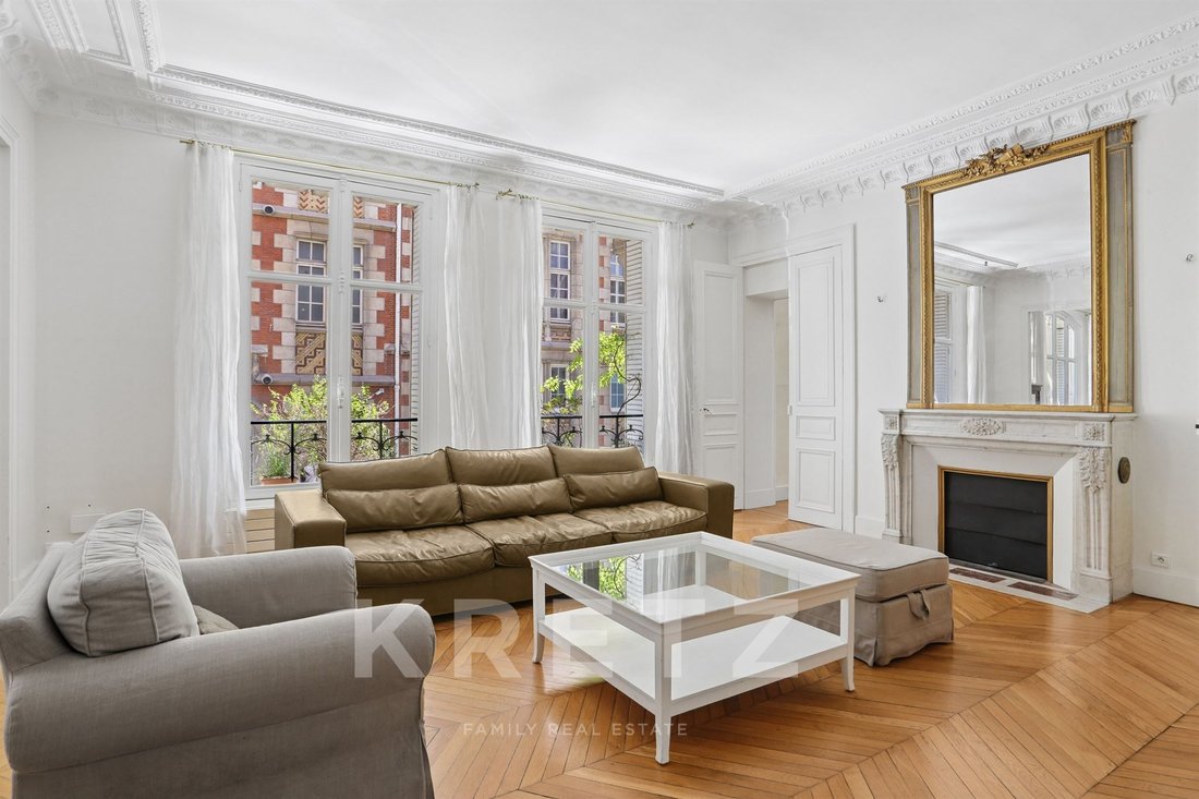 Apartment in Paris 6e Arrondissement, Paris, France 3 - 18348186