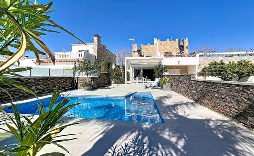 House in Empuriabrava, Catalonia, Spain 1