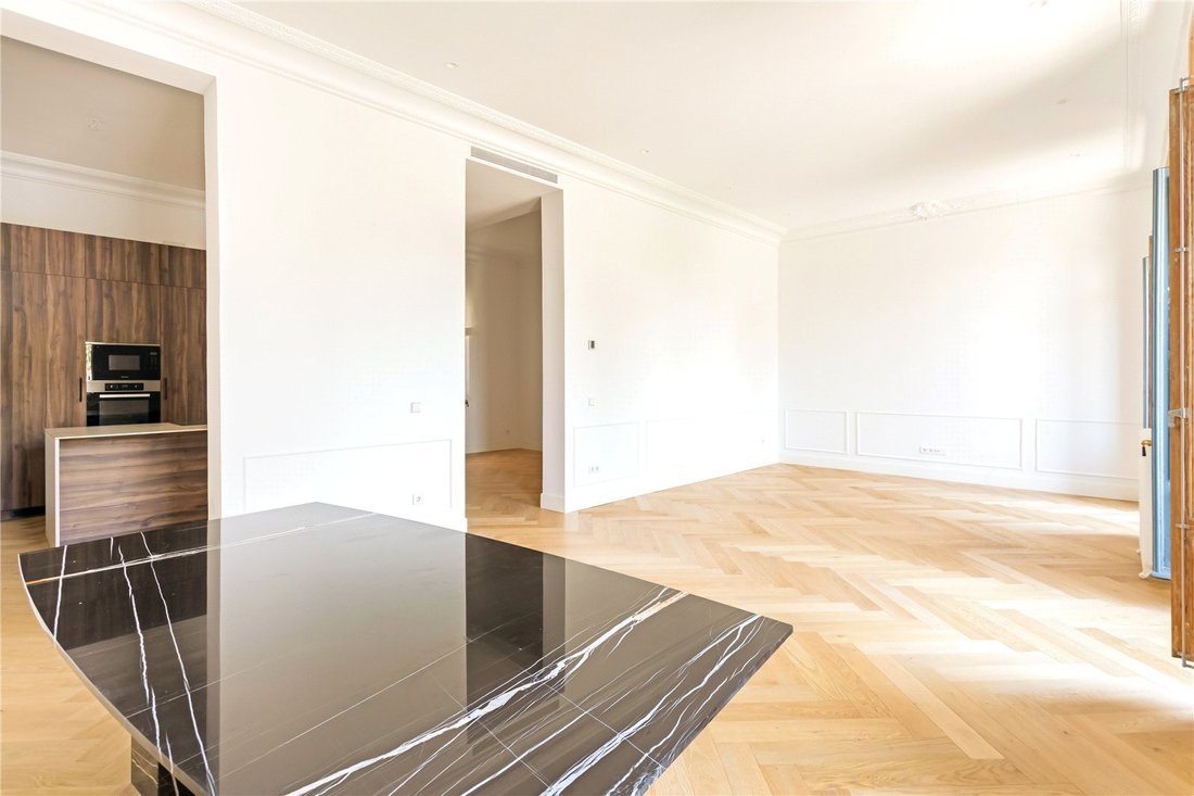 Apartment in Chamberi, Madrid, Spain 5 - 18336847