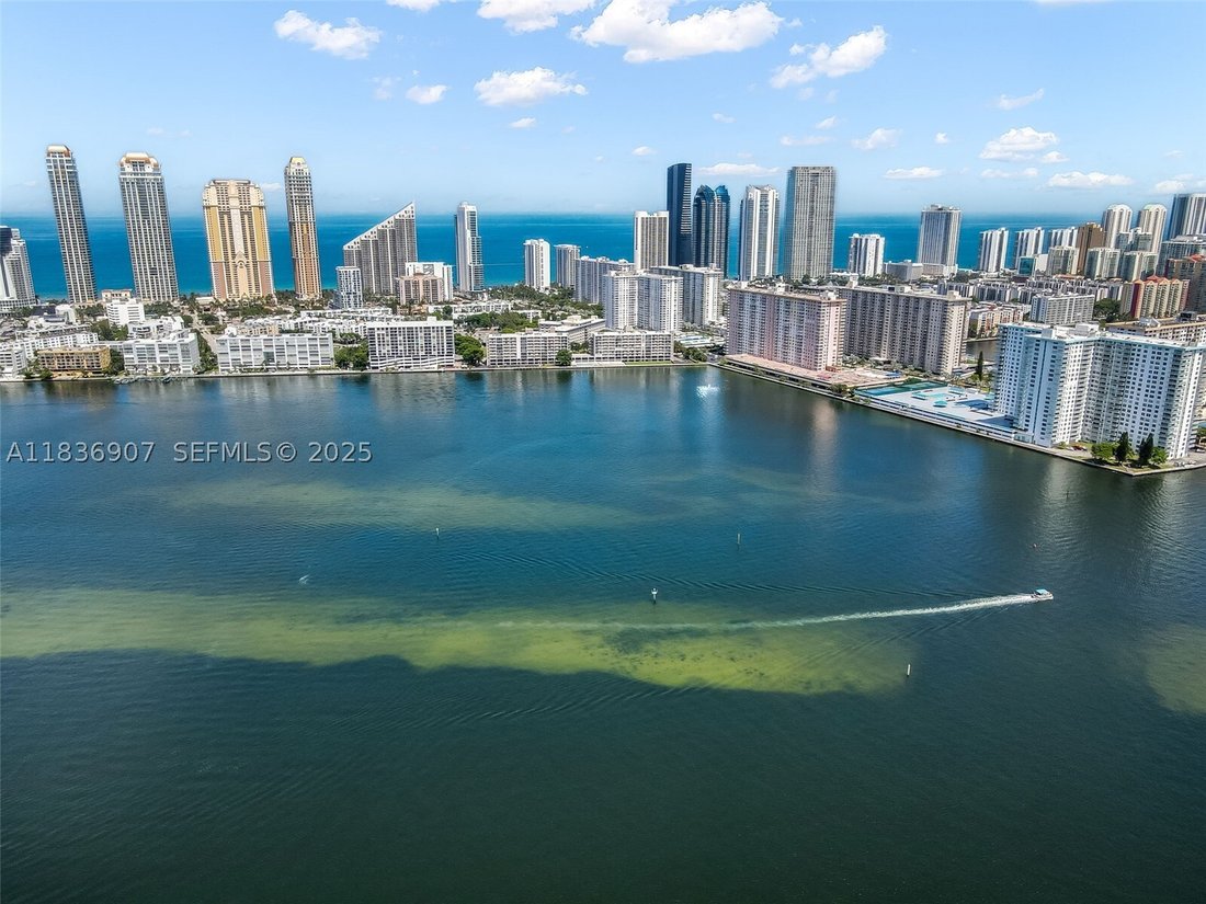 Condo in Golden Beach, Florida, United States 2 - 16635474