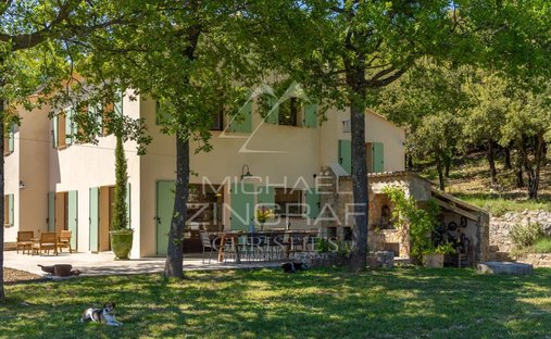 Villa en Bargemon, Provenza-Alpes-Costa Azul, Francia 1