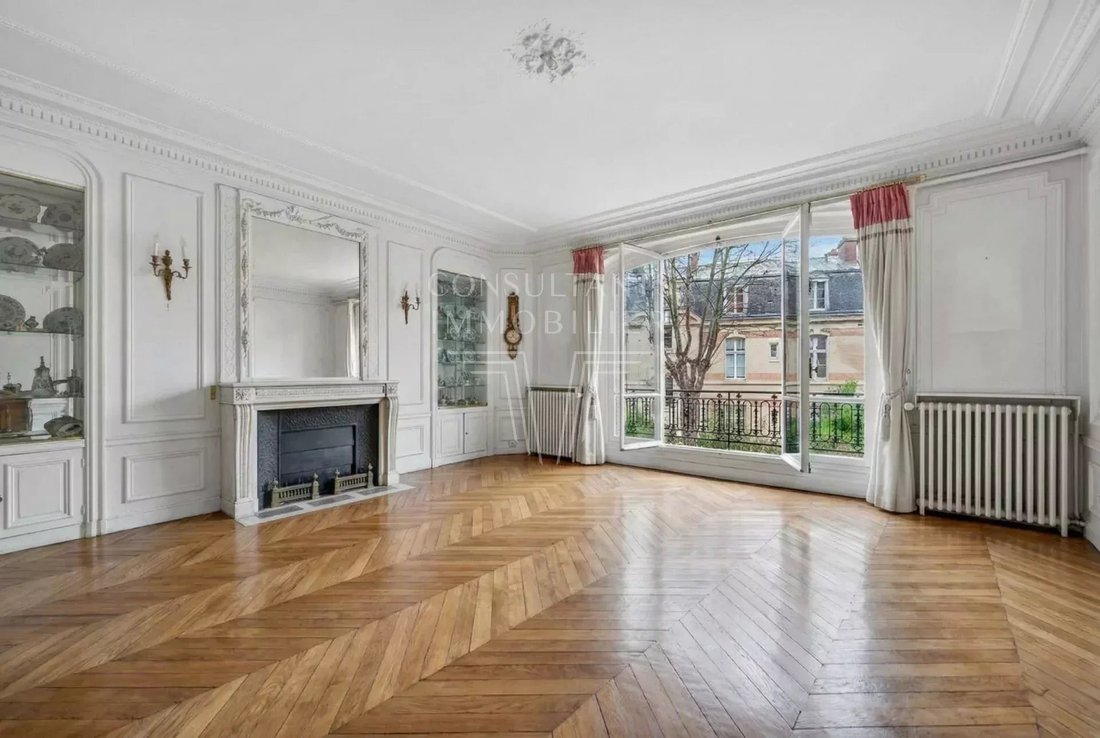 Apartment in Porte Dauphine, Paris 16e Arrondissement, Paris 1 - 17049237