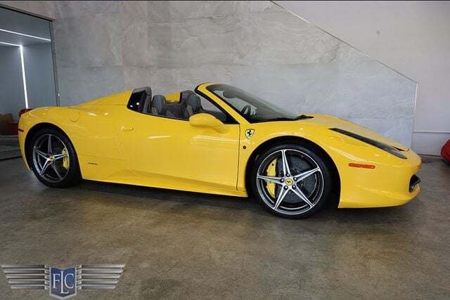 Cabriolet in Ft LAUDERDALE, FL, United States 1 - 10821875