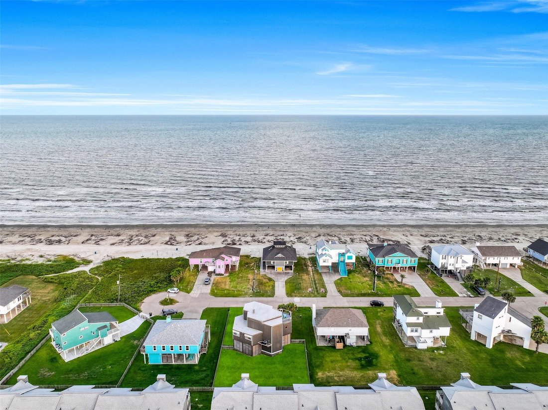 House in Galveston, Texas, United States 3 - 18340964