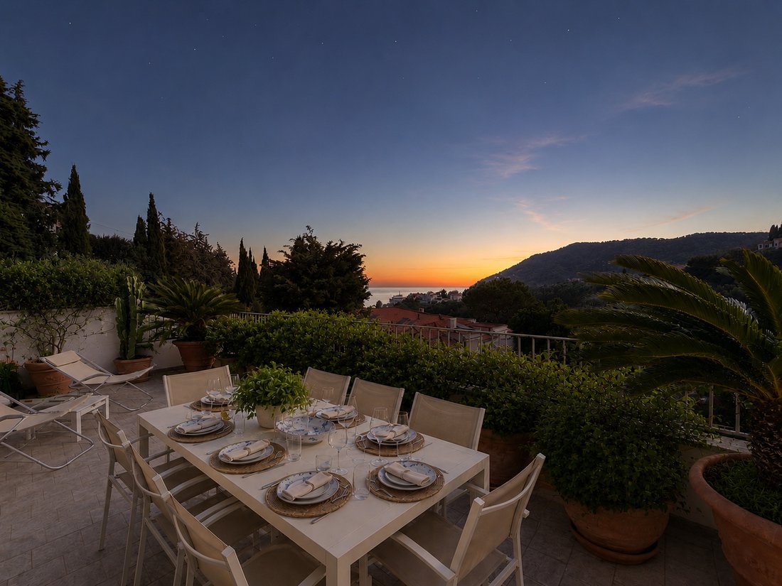 Apartment in Central Hill, Alassio, Liguria 1 - 18342150