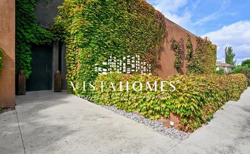 House in Valdelaguna, Community of Madrid, Spain 1