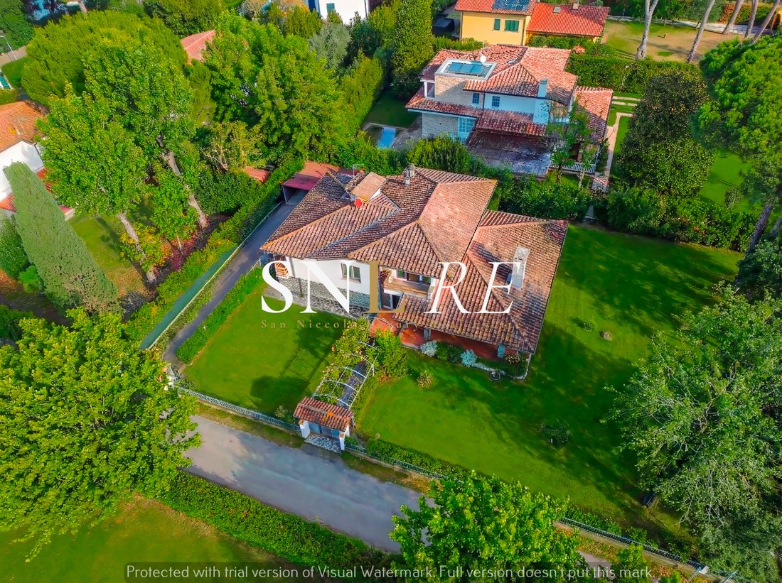 Villa in Roma Imperiale, Forte dei Marmi, Tuscany 5 - 16811667