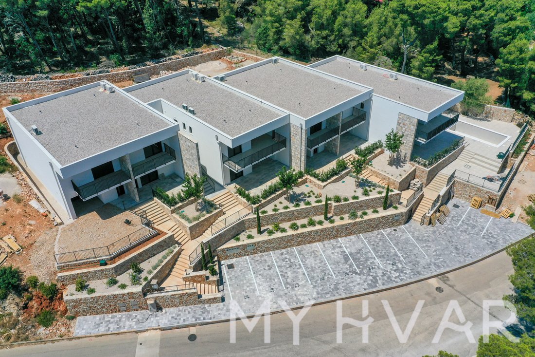 Penthouse in Jelsa, Split-Dalmatia County, Croatia 3 - 18339036