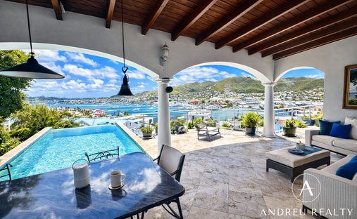 Villa in Simpson Bay, Sint Maarten 1