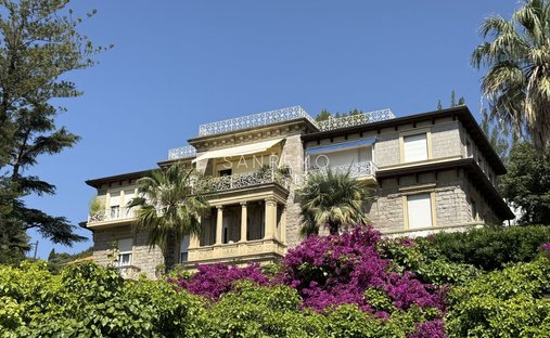 Apartment in Corso degli Inglesi, Sanremo, Liguria 1