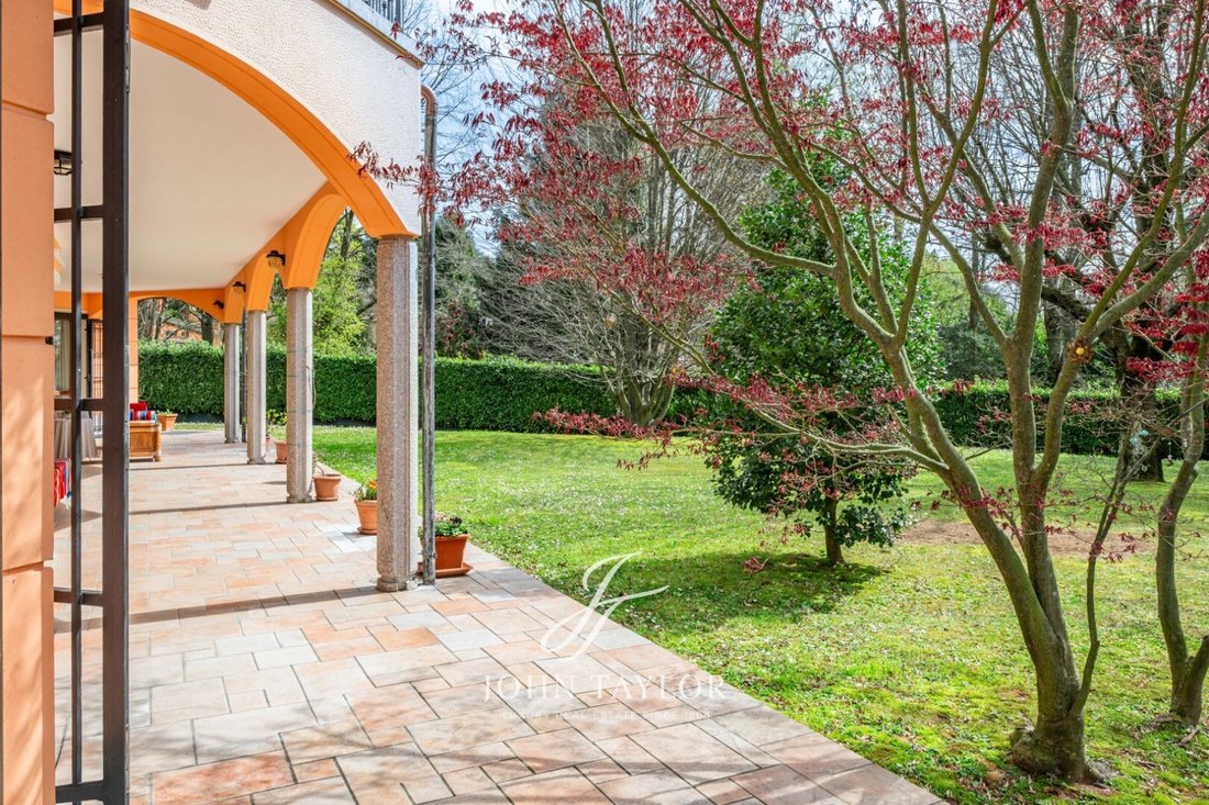 Villa in Carimate, Lombardy, Italy 4 - 18349258