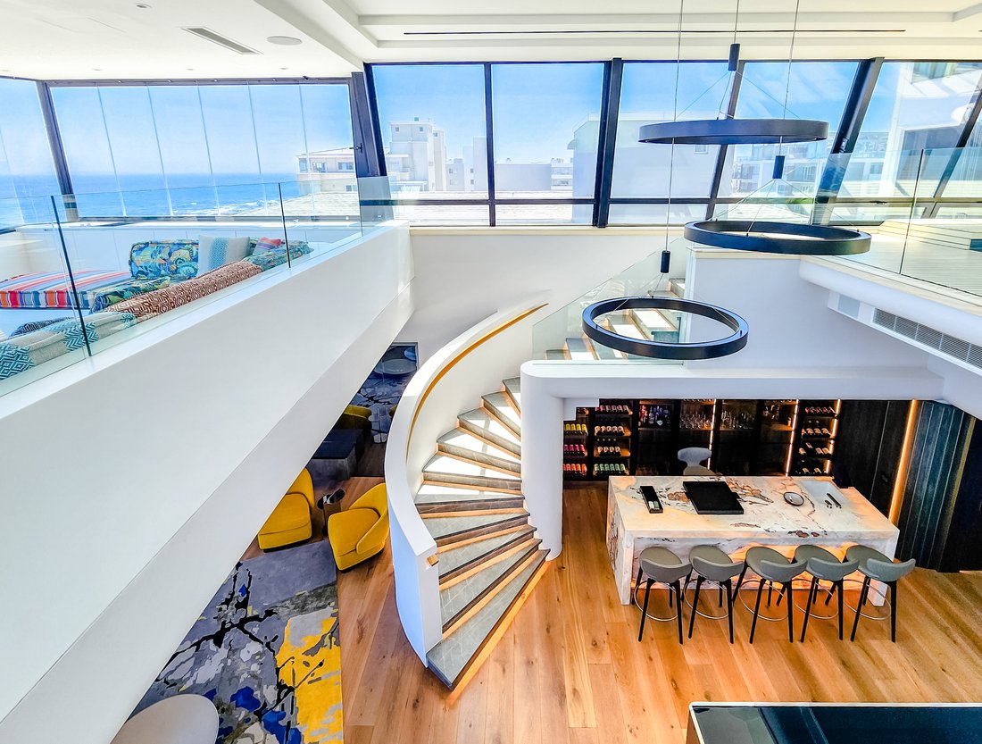 Penthouse in Sea Point, Cape Town, South Africa 2 - 18343734