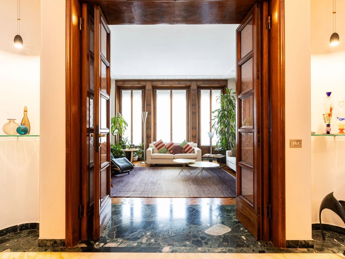 Apartment in Independence - Queen Giovanna, Milan, Italy 1 - 18348861