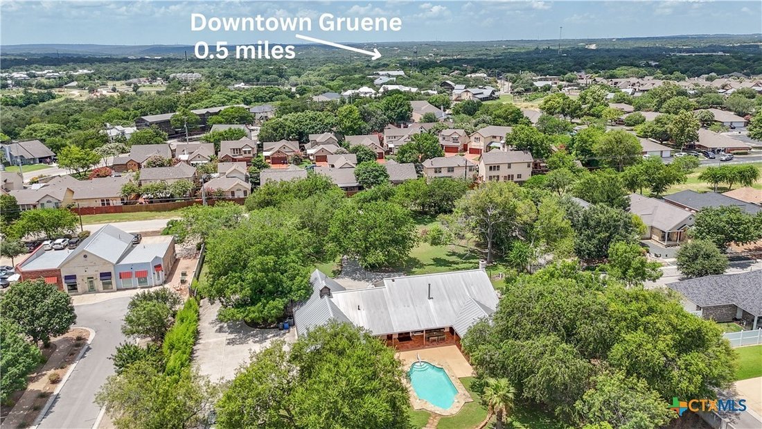 House in New Braunfels, Texas, United States 3 - 18343915