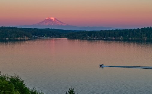 House in Lakebay, Washington, United States 1