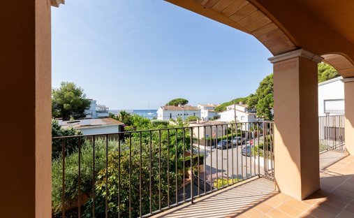 Penthouse in Platja d'Aro, Catalonia, Spain 1
