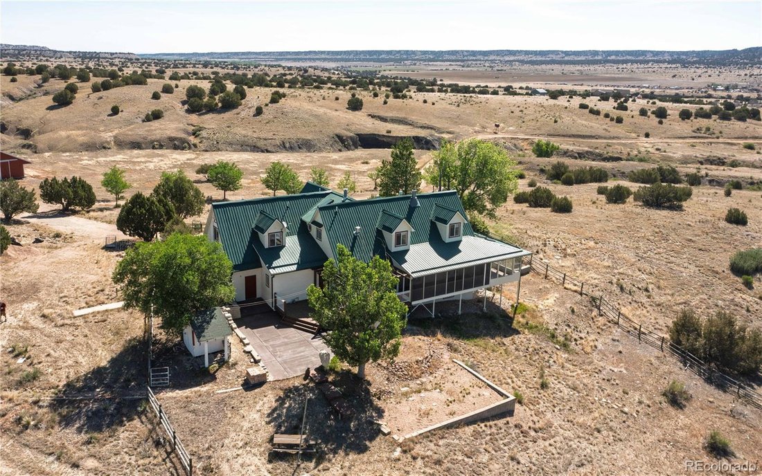 House in Colorado City, Colorado, United States 4 - 18349218