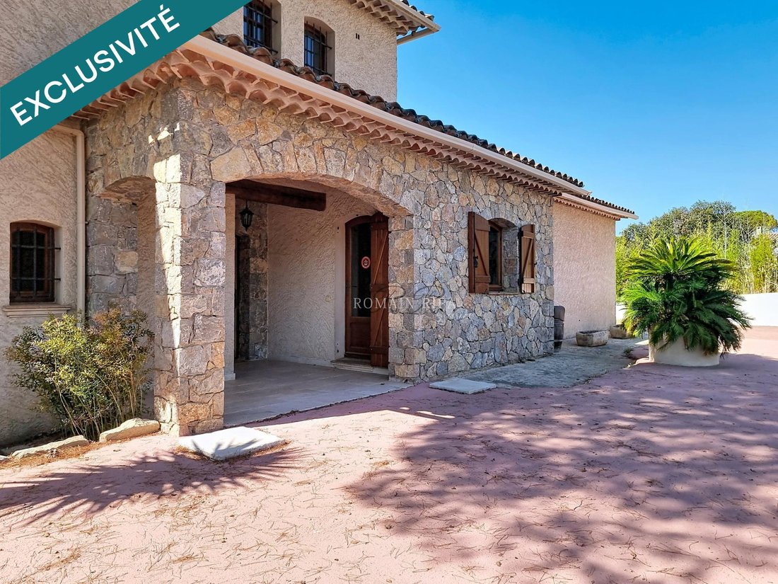 House in La Motte, Provence-Alpes-Côte d'Azur, France 2 - 18343435