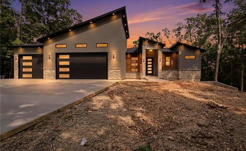 House in Sunrise Beach, Missouri, United States 1