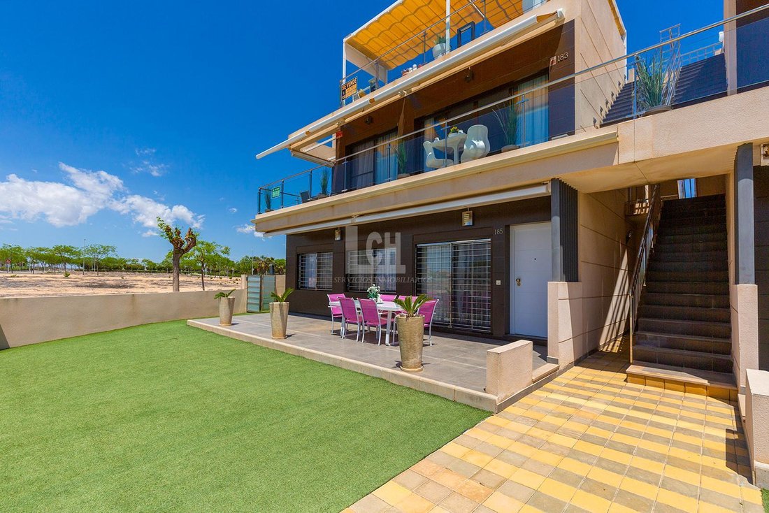 Apartment in Pilar de la Horadada, Valencian Community, Spain 3 - 14427502