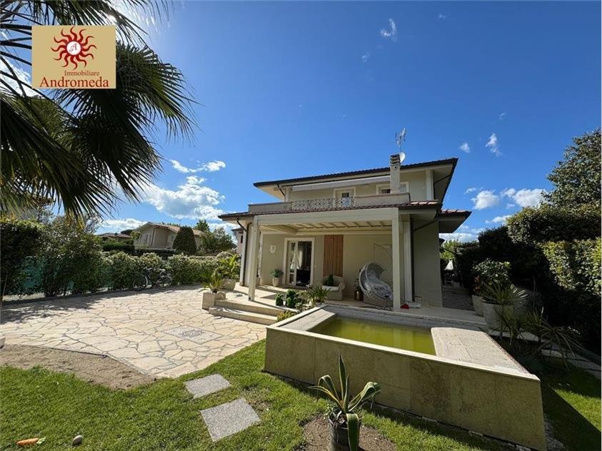 Villa in Center, Forte dei Marmi, Tuscany 2 - 18344022